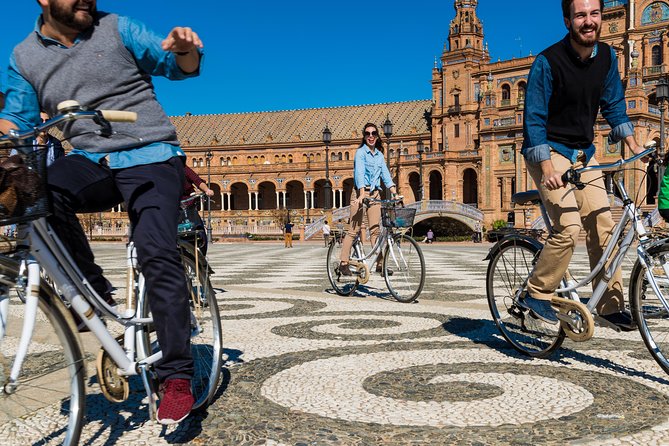 12 o'Clock - Bike & Tapas Tour Seville - Plaza de España and María Luisa Park