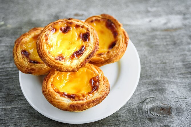 Albufeira Food Experience: Land & Sea Tapas w/ Wines - Wine, medronho, coffee, and pastel de nata