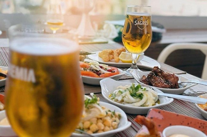 Albufeira Tour with Local Tapas and Tasting - The 4x4 Jeep and small-group format