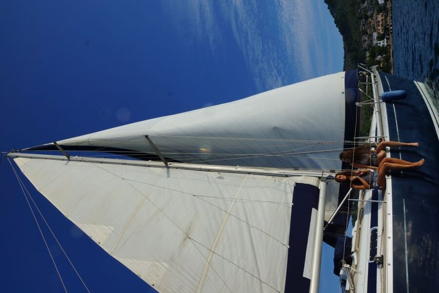Alcudia: Sailing Yacht Excursion with Wine & Tapas - What the boat day feels like in practice