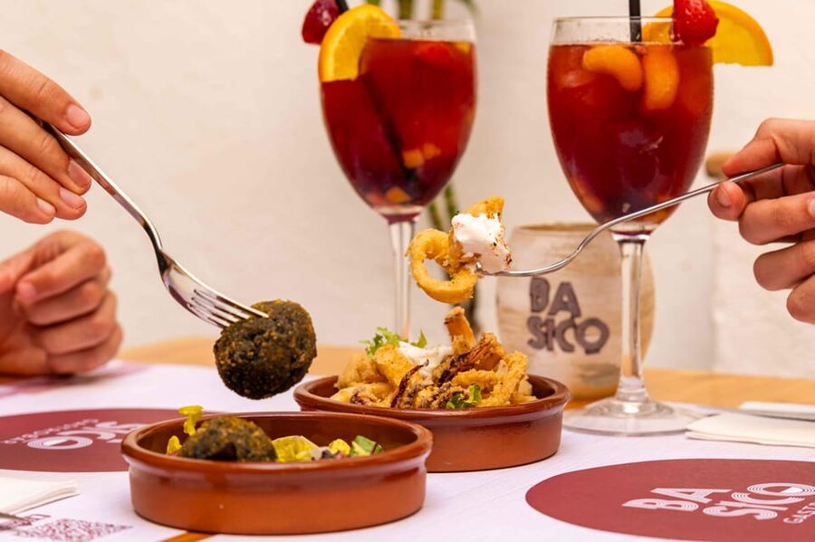 Alcudia: Self-Guided Gourmet Tapas and Wine Tour - A Food Walk Through Alcudia’s Old Town