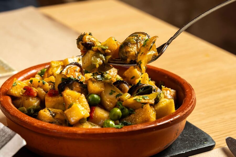 Alcudia: Self-Guided Gourmet Tapas and Wine Tour - Should You Book the Alcudia Tapas Tour?