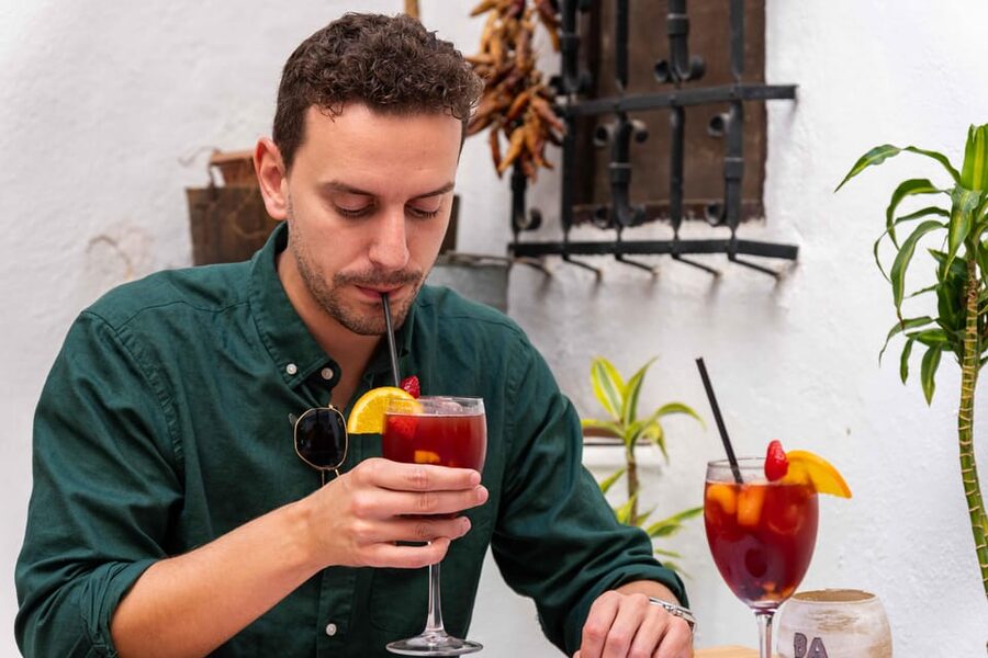 Alcudia: Self-Guided Gourmet Tapas and Wine Tour - How the Self-Guided System Works
