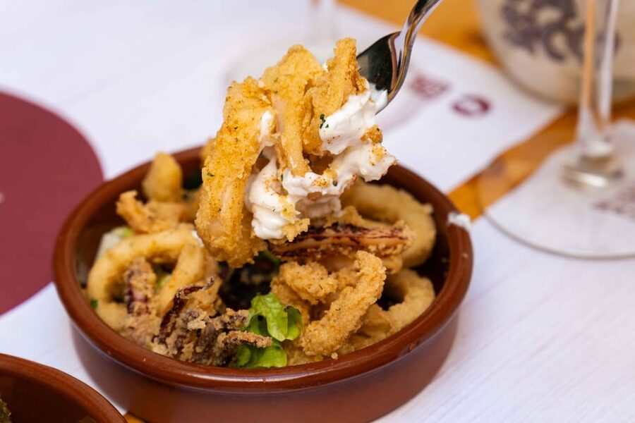 Alcudia: Self-Guided Gourmet Tapas and Wine Tour - Small Details That Make the Evening Better