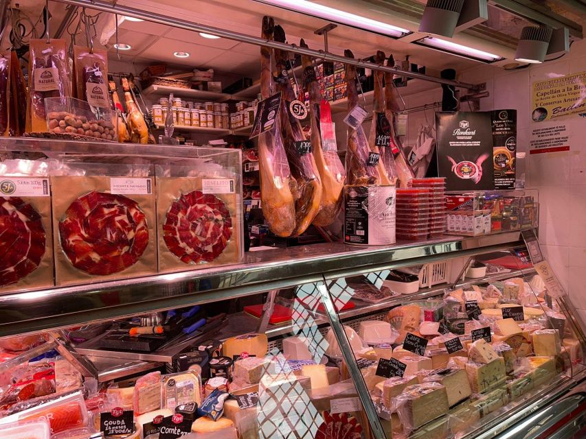 Alicante: Food Walking Tour with Wine Tasting and Tapas - Food, wine, and dietary needs