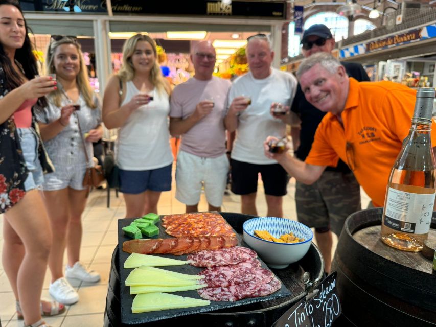Alicante: Guided Tapas Tour by Bike with Tastings - What the guides add to the ride