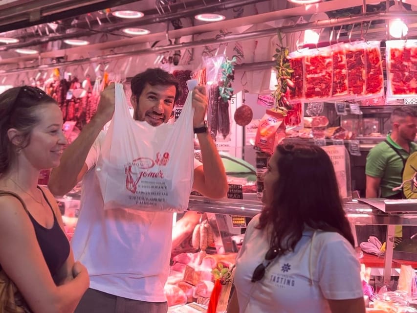 Alicante Paella Cooking Class, Tapas, Drinks and Market - A friendly class led by local guides
