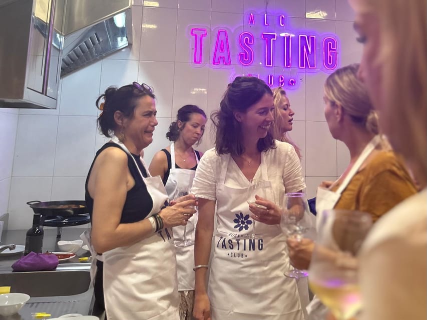 Alicante Paella Cooking Class, Tapas, Drinks and Market - Who will get the most from this Alicante activity