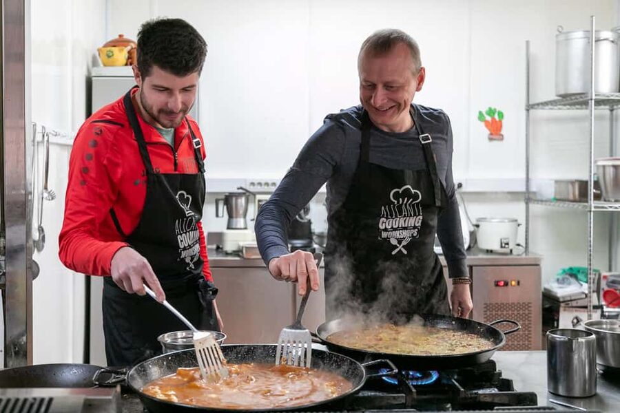 Alicante: Paella & Sangria Class with Tapas and Market Visit - Key points at a glance
