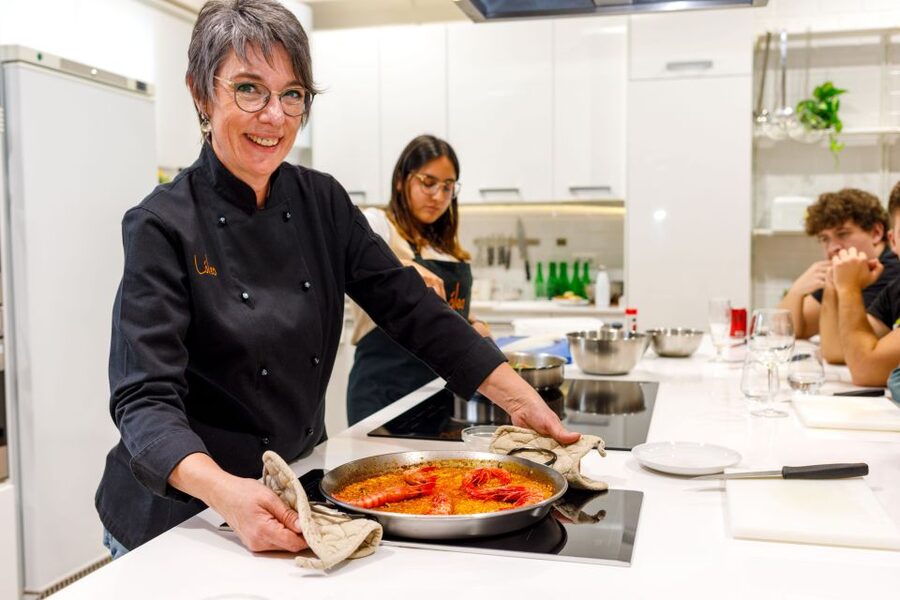 Authentic Tapas Cooking Class at a Private Eatery in Madrid - The private eatery near Pacifico Metro