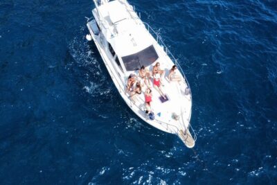 Bachelorette party, boat party in Salerno with aperitif and tapas