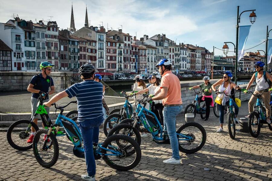 Balade Apéro Tapas à Bayonne - Who will enjoy this Bayonne experience