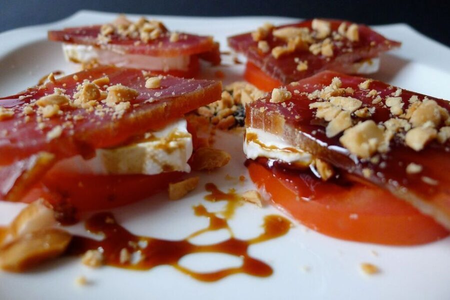 Barcelona: 4-Hour Tapas Evening Tour and Flamenco Show - Why this Barcelona evening works