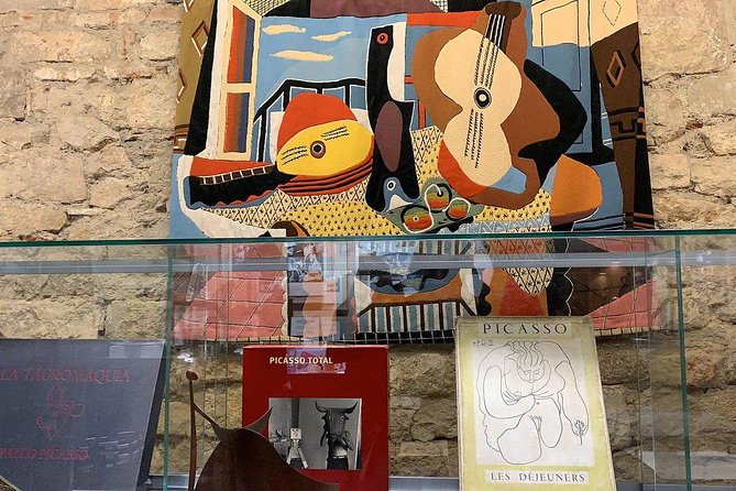 Barcelona Art and Tapas Small Group Walking Tour with Picasso Museum - Why this food and art combination works