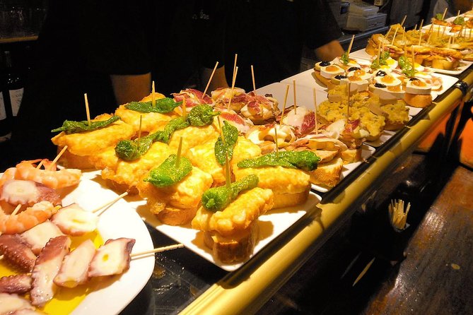 Barcelona Art and Tapas Small Group Walking Tour with Picasso Museum - How much value do you get for $106.65?