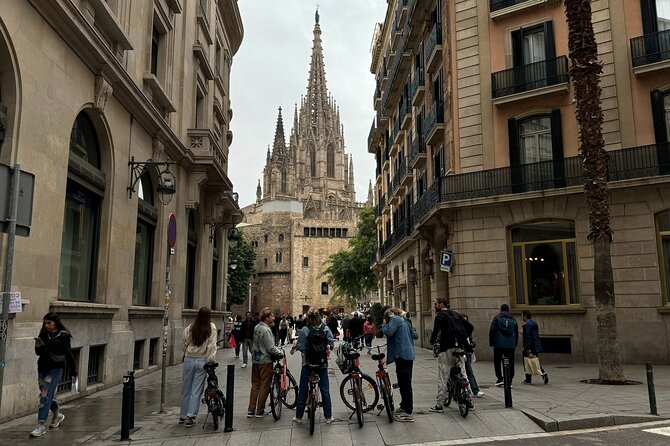 Barcelona: Bike or eBike Tour, Top Sights & Local Insights - Riding through the Gothic Quarter
