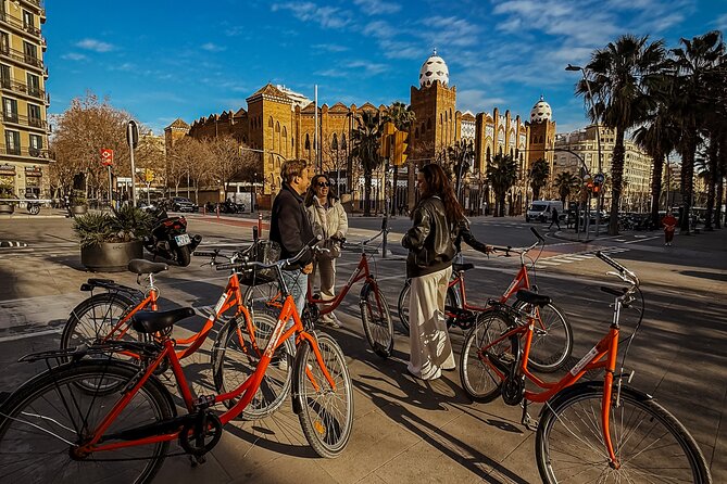 Barcelona: Bike or eBike Tour, Top Sights & Local Insights - Casa Batlló and La Pedrera from the saddle