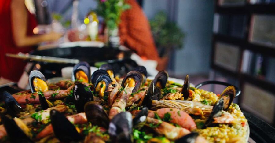 Barcelona: Catalan Paella Cooking Class - What makes Catalan paella different