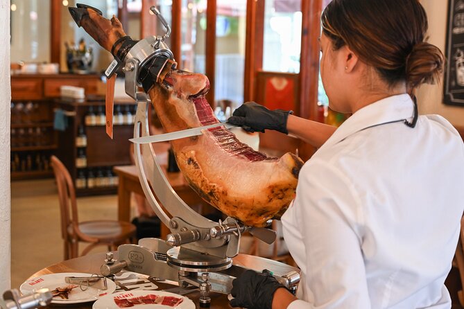 Barcelona El Born Tapas and Wine Tour with Guide - What $69 gets you