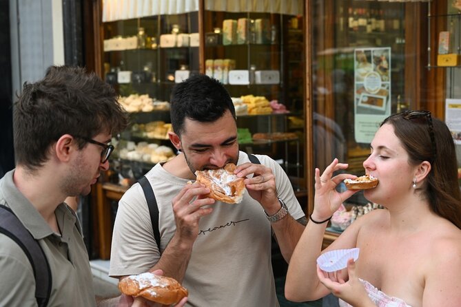 Barcelona El Born Tapas and Wine Tour with Guide - Booking details worth knowing