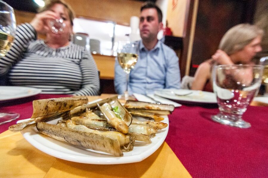 Barcelona Gourmet Food & Wine Tour with Local Expert - Who should book this Barcelona food tour?