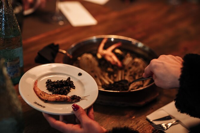 Barcelona: Guided Food Walking Tour with Tapas and Wine - Paella, cava, and dessert finish the route