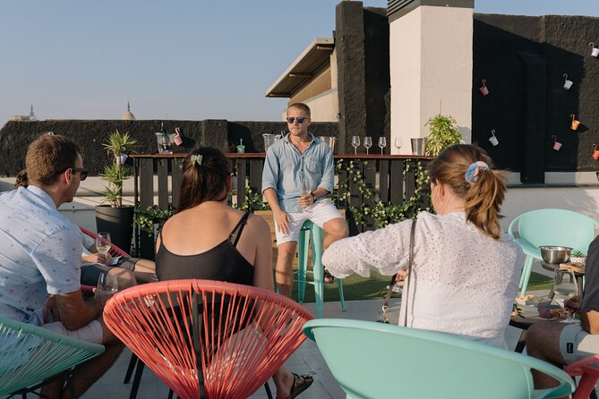 Barcelona: Guided Rooftop Wine Tasting – Enjoy 6 Spanish Wines - At a glance