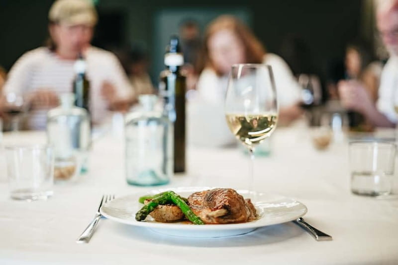 Barcelona: Montserrat and Winery Tour with Tapas or Lunch - The 7-hour tapas option at Oller del Mas