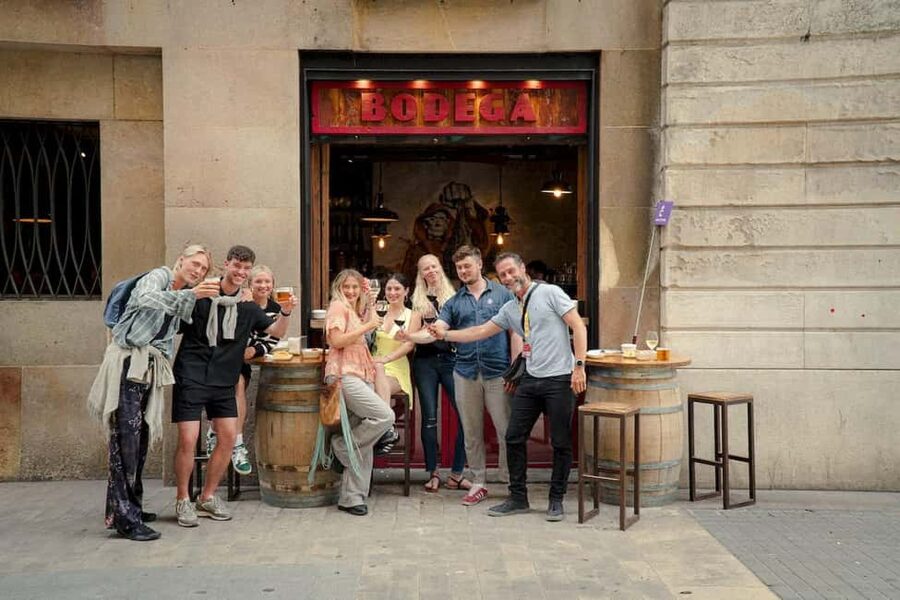 Barcelona: Old City Hidden Gems, Tapas, & Drinks Guided Tour - Gothic Quarter stories between the stops