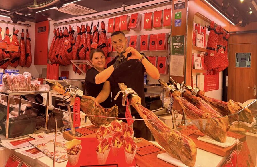 Barcelona Paella Class, Boqueria Tour, Mother-Daughter Chefs - Sharing the finished meal at the table