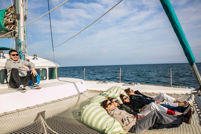 Barcelona: Premium Private Wine Tasting & Tapas in a Catamaran - What the private format adds