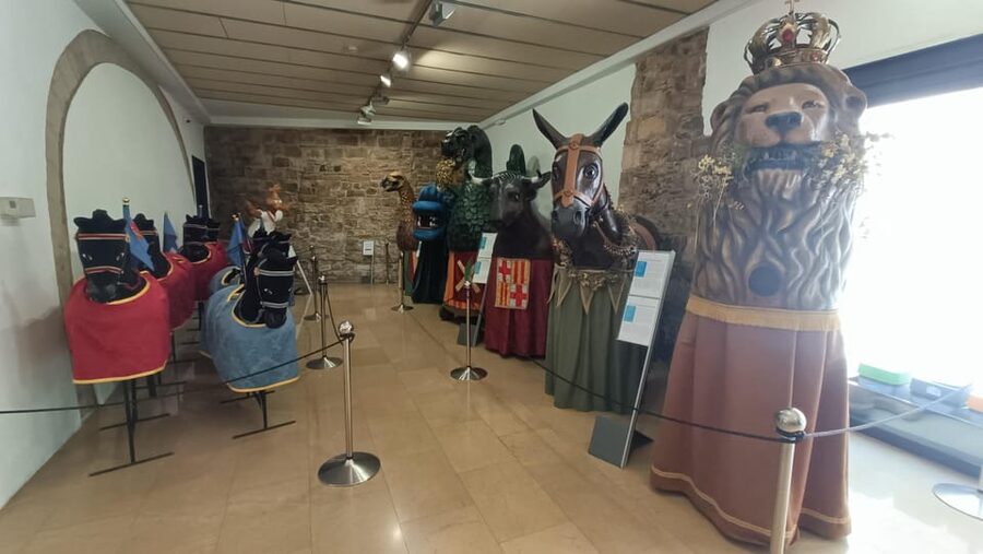 Barcelona private Family-Friendly Cultural & Food Tour - Should you book it?