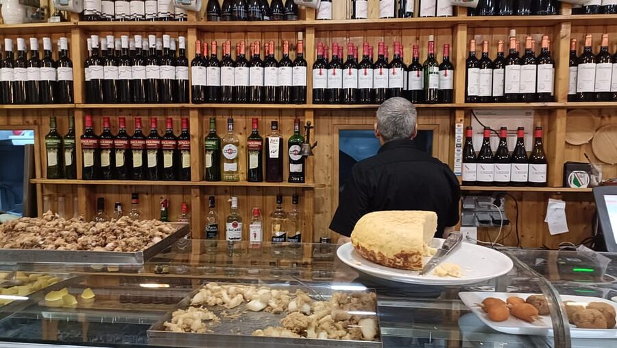 Barcelona private food tour with tailored tapas - Family-owned restaurants and local tapas bars