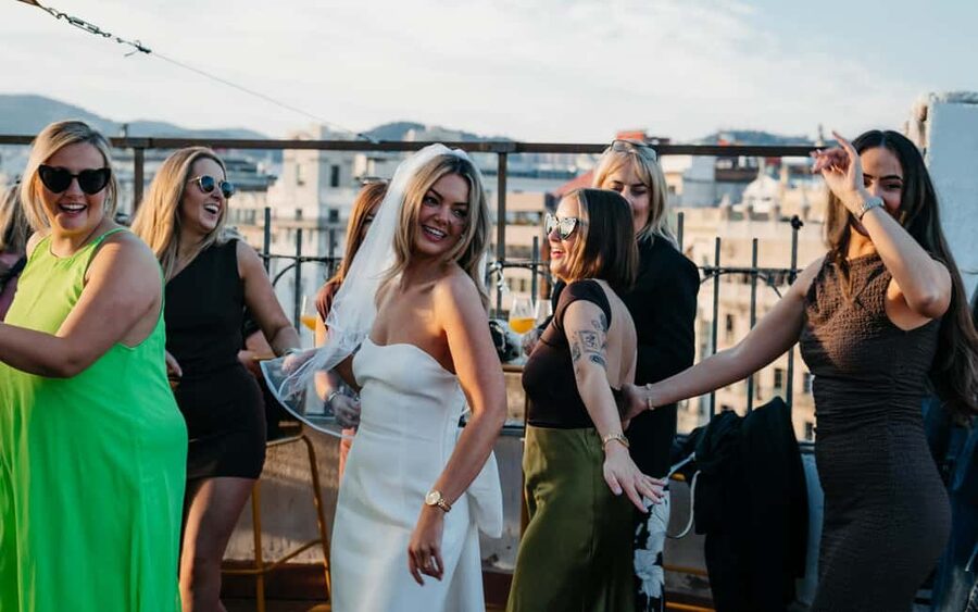 Barcelona: Private Sangria and Salsa Class - Learning Salsa Without Previous Experience
