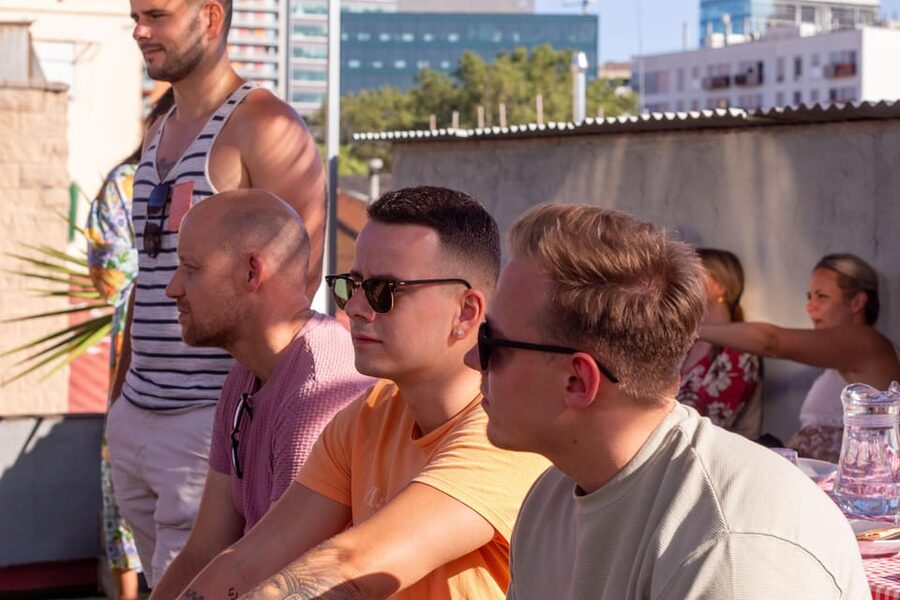 Barcelona: Rooftop Paella Cooking Class with Sangria - Starting With Sangria on a Barcelona Rooftop