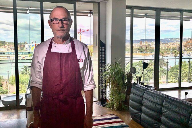 Barcelona: Rooftop Tapas & Sangria class with a Local Chef - From the kitchen to the rooftop terrace