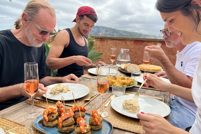 Barcelona: Rooftop Tapas & Sangria class with a Local Chef - Getting there and avoiding a rushed arrival