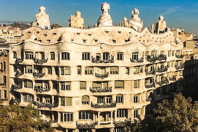 Barcelona: Sagrada Familia, Park Guell & Tapas Private Tour - Is $228 per person good value?