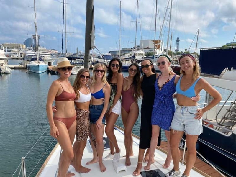 Barcelona: Sailing Tour with Tapas, Drinks and Swim Stop - The Mediterranean swim stop