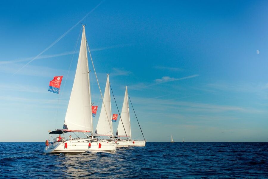 Barcelona: Sailing Tour with Vermouth and Drinks - Practical details that make the outing easier