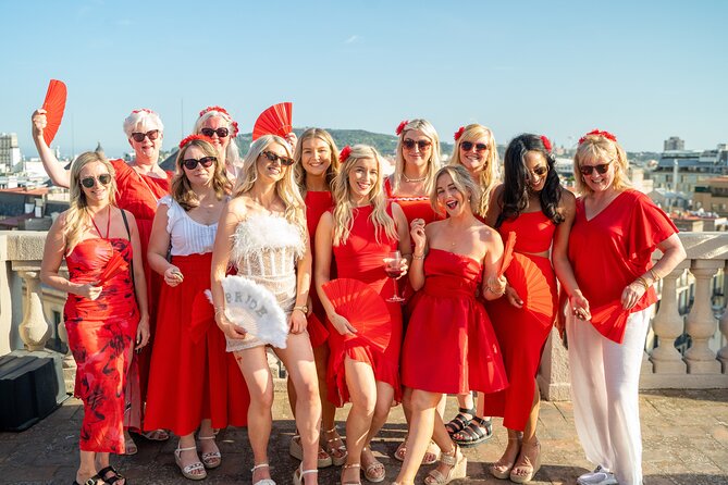 Barcelona Sangria & Salsa Dance Class with Bottomless Drinks - What the rooftop setting adds