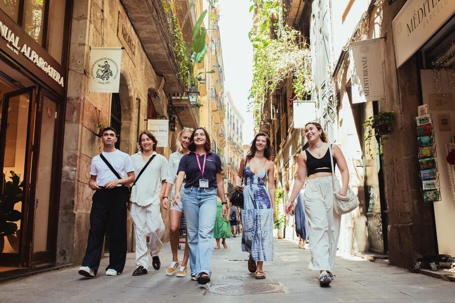 Barcelona: Small Group Gothic, Tapas & Churros Tour! - El Raval and the return route