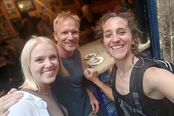 Barcelona tailored tapas & drinks tour with a native guide - A private introduction to Barcelona’s food scene