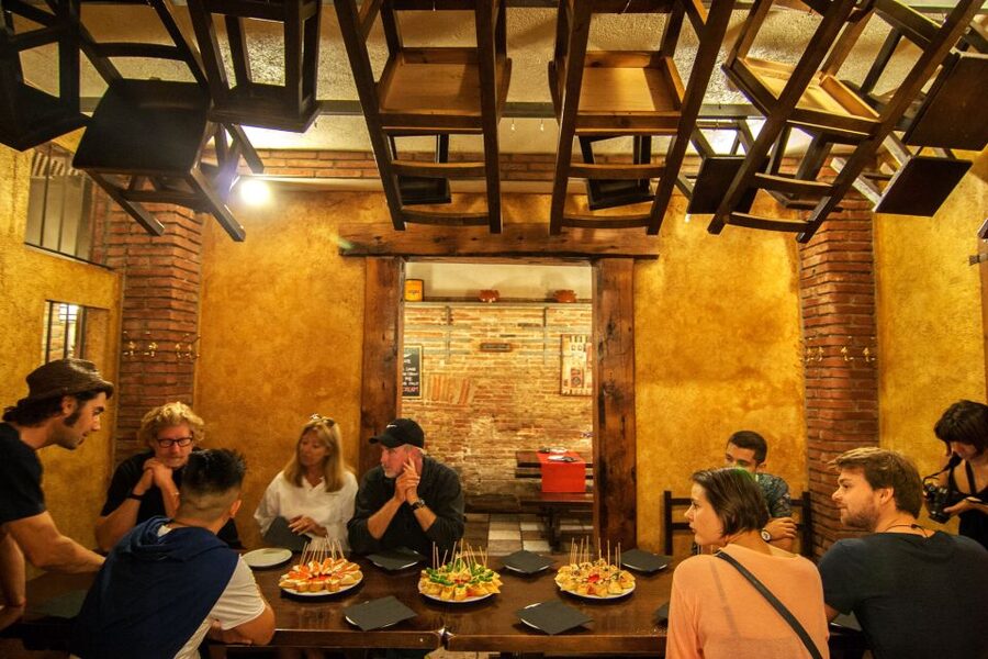 Barcelona Tapas 3-Hour Bike Tour - Riding through Barcelona’s Medieval Quarter
