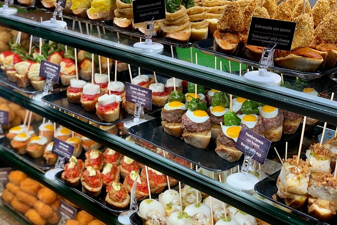 Barcelona Tapas Tour | Tastes of Cataluña, Galicia and more - Why the Group Size Matters on a Food Tour
