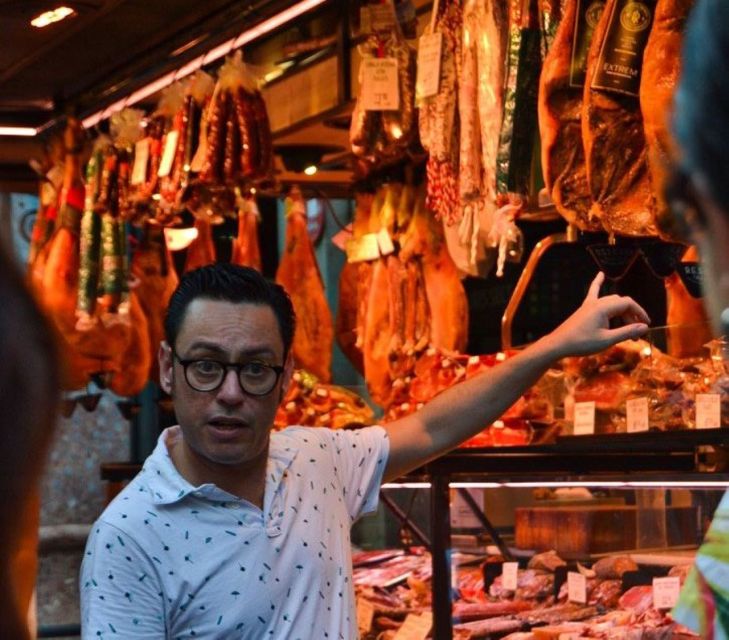Barcelona: Tapas Walking Tour with Food, Wine, and History - Who should book this tapas tour?