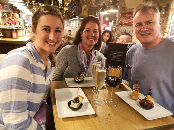 Barcelona Tapas & Wine Private Tour in Traditional Taverns - Stop four: cava in a traditional bar dating from 1912