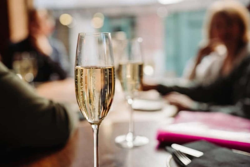 Barcelona: Tapas & Wine Tour in Born & Gothic Quarter - Five wines, not just one pairing