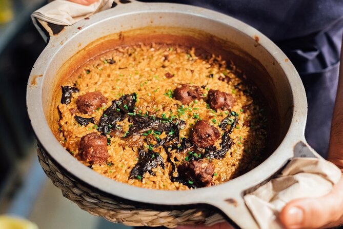 Barcelona Tapas & Wine Walking Tour with Optional Flamenco - Barcelona after dark, one plate at a time