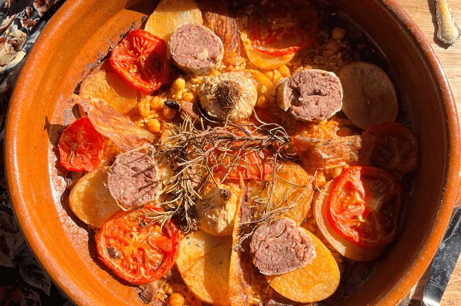 Barcelona: Vegan Paella and traditional rice dishes - Arroz al forn: baked rice with hearty additions